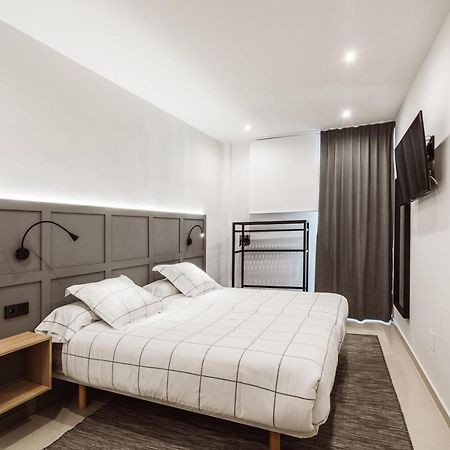 Exclusive Rooms In The Heart Of The City Madrid Exterior photo