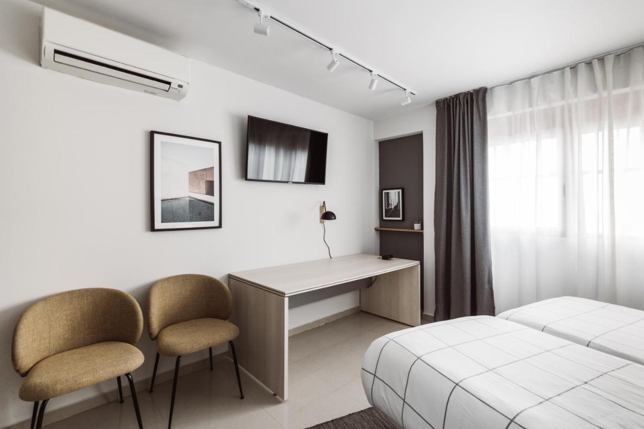 Exclusive Rooms In The Heart Of The City Madrid Exterior photo